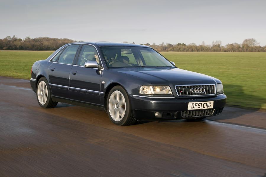  Audi S8 (D2) 1999 года  (UK) (фото 30 из 39)